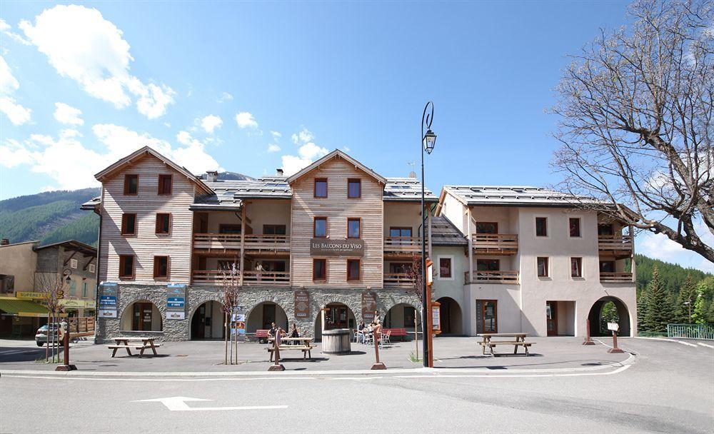 Noemys Balcons Du Viso Aparthotel Abriès Esterno foto