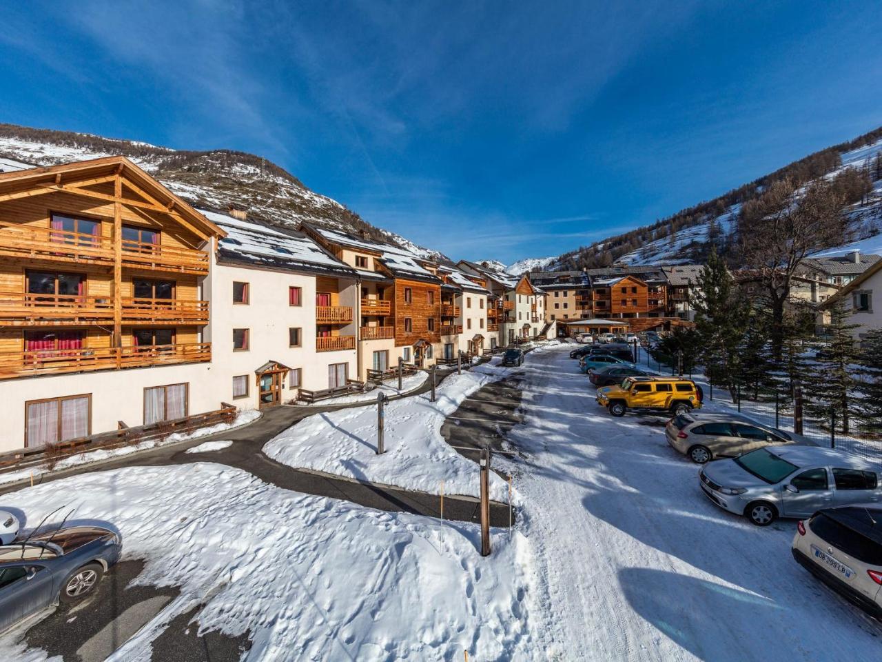 Noemys Balcons Du Viso Aparthotel Abriès Esterno foto